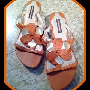 Adrienne Vittadini Brown/ Gold Leather Slip On Flats w/ Leather/Metal Flower